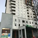 Daire 617 W Polonia